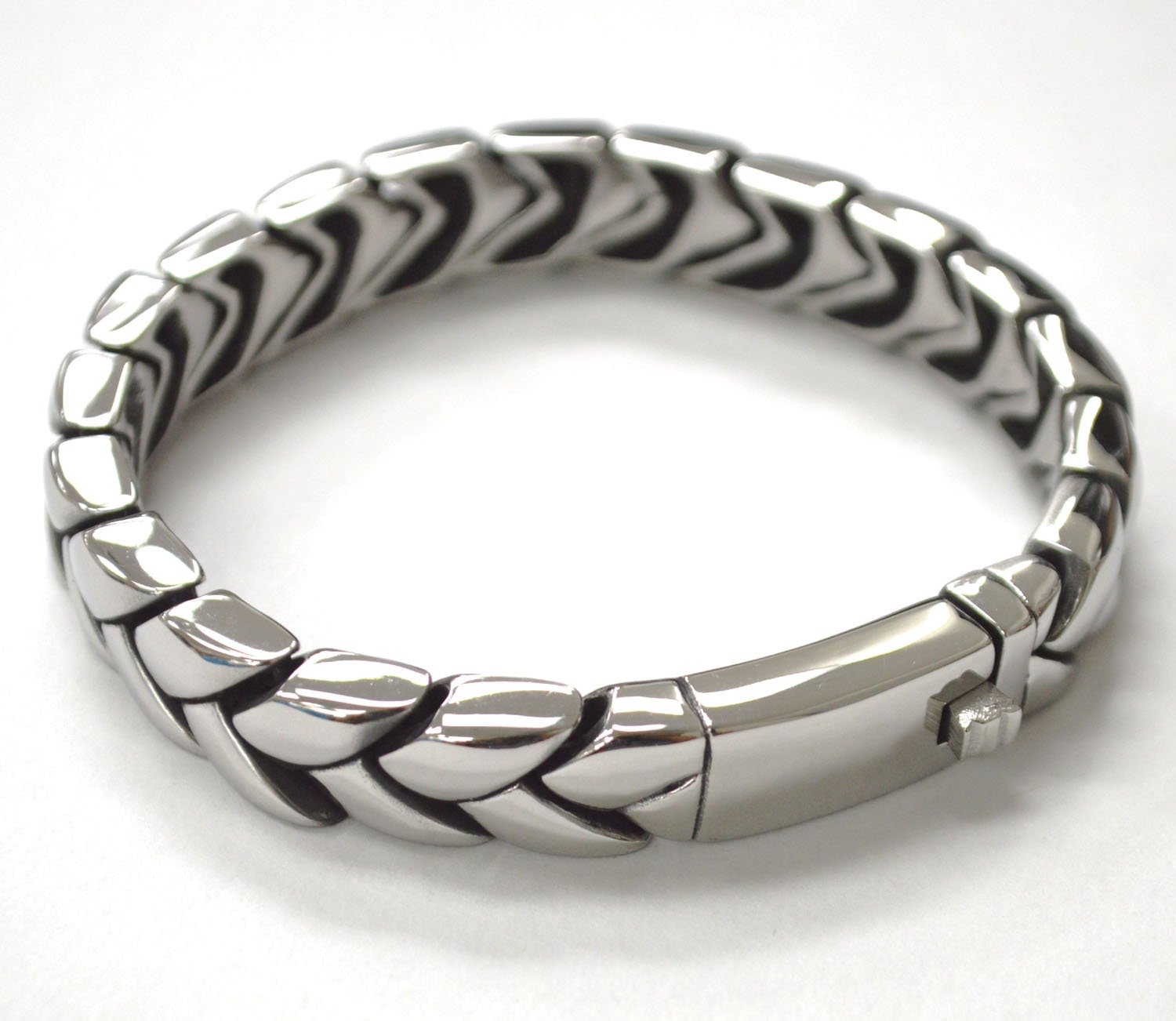 Braided Design with Fancy Lock Bracelet 84-1899