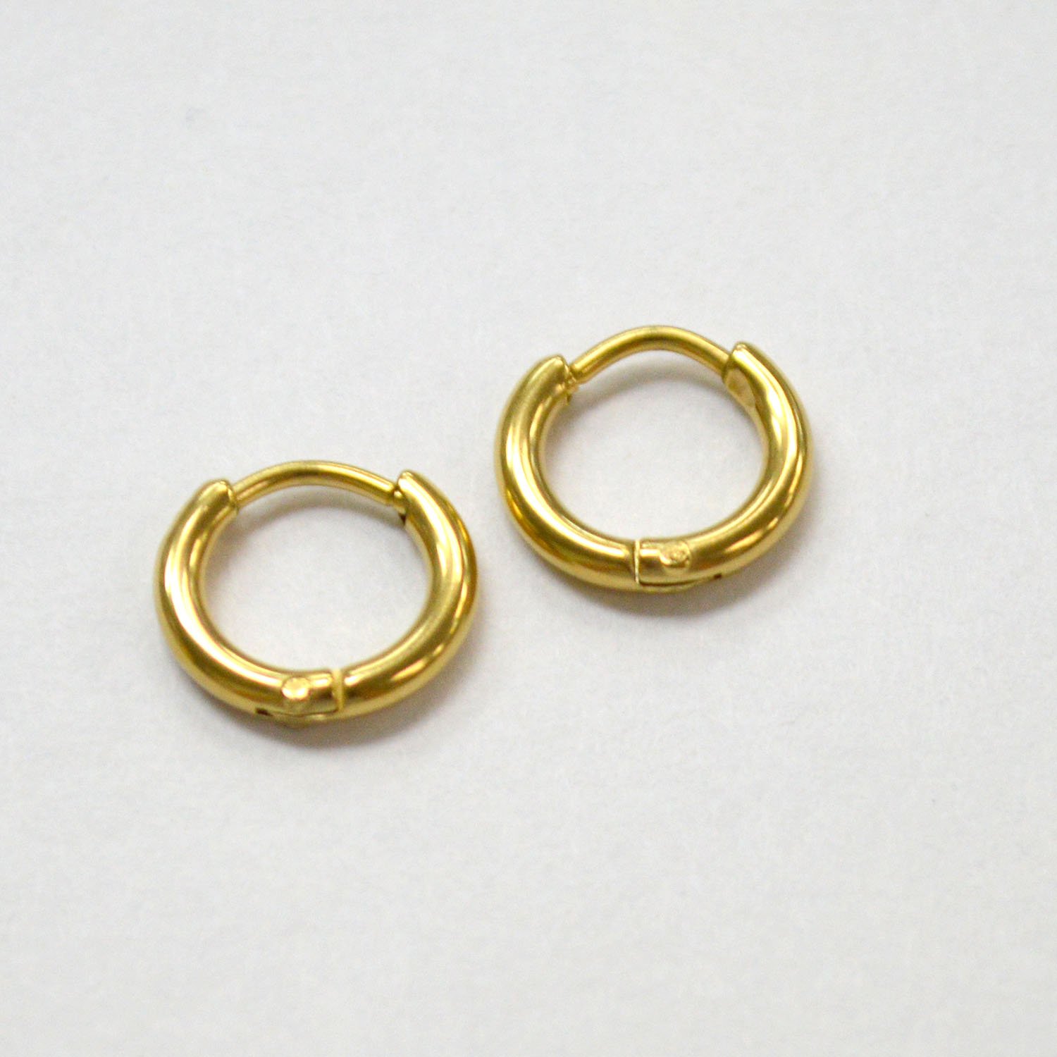 GOLD HOOP Spring Lock EARRING (12mm)