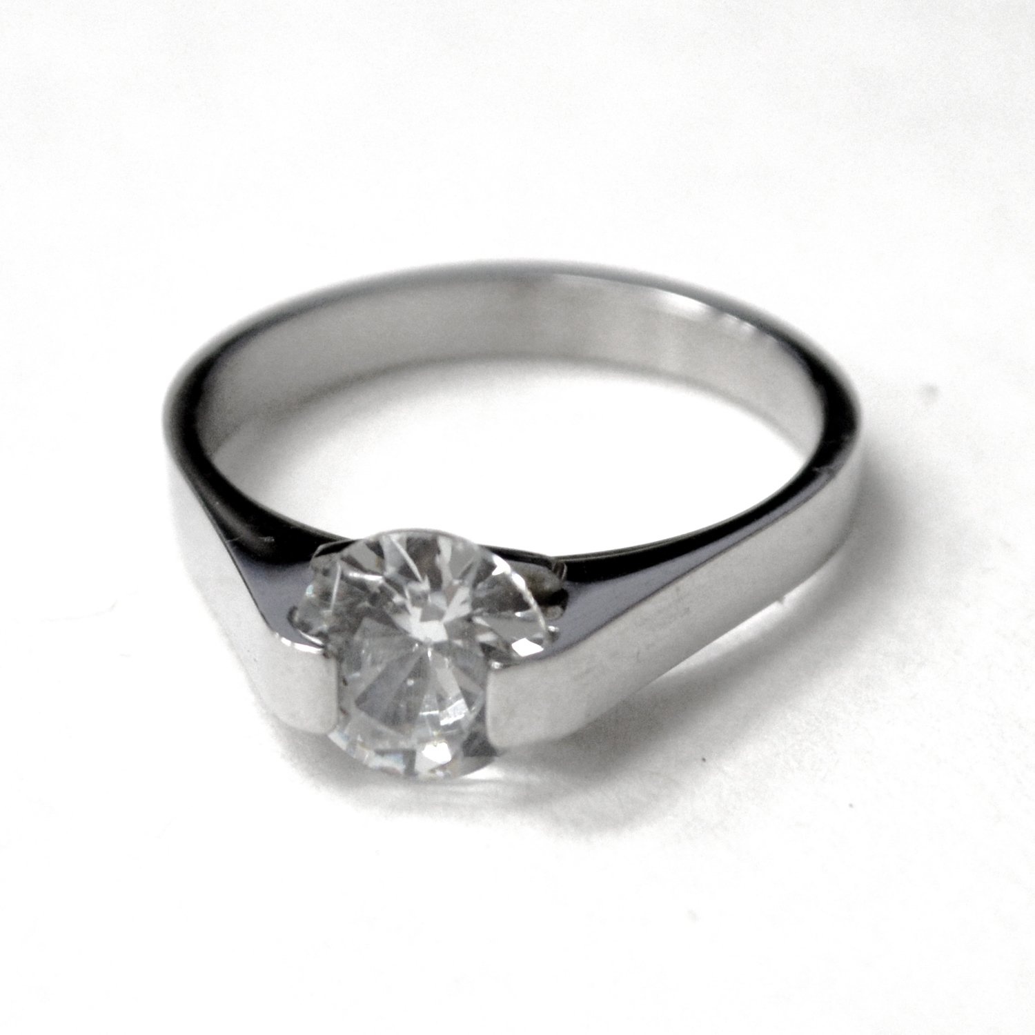 Single CZ Stainless Steel Ring (7mm) 81-995