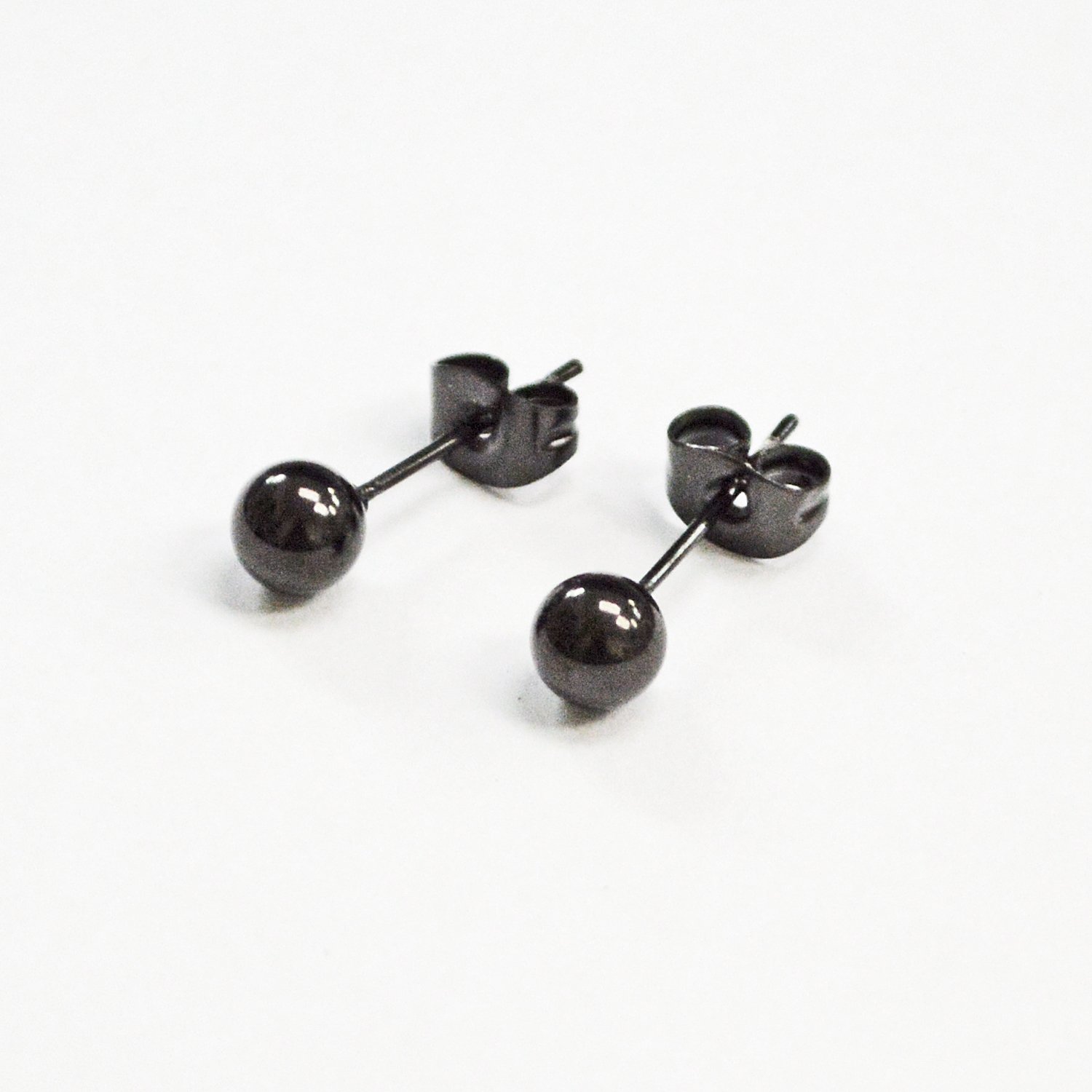 5MM BLACK BALL STUD EARRINGS 3-717B-5 (2 Prs)