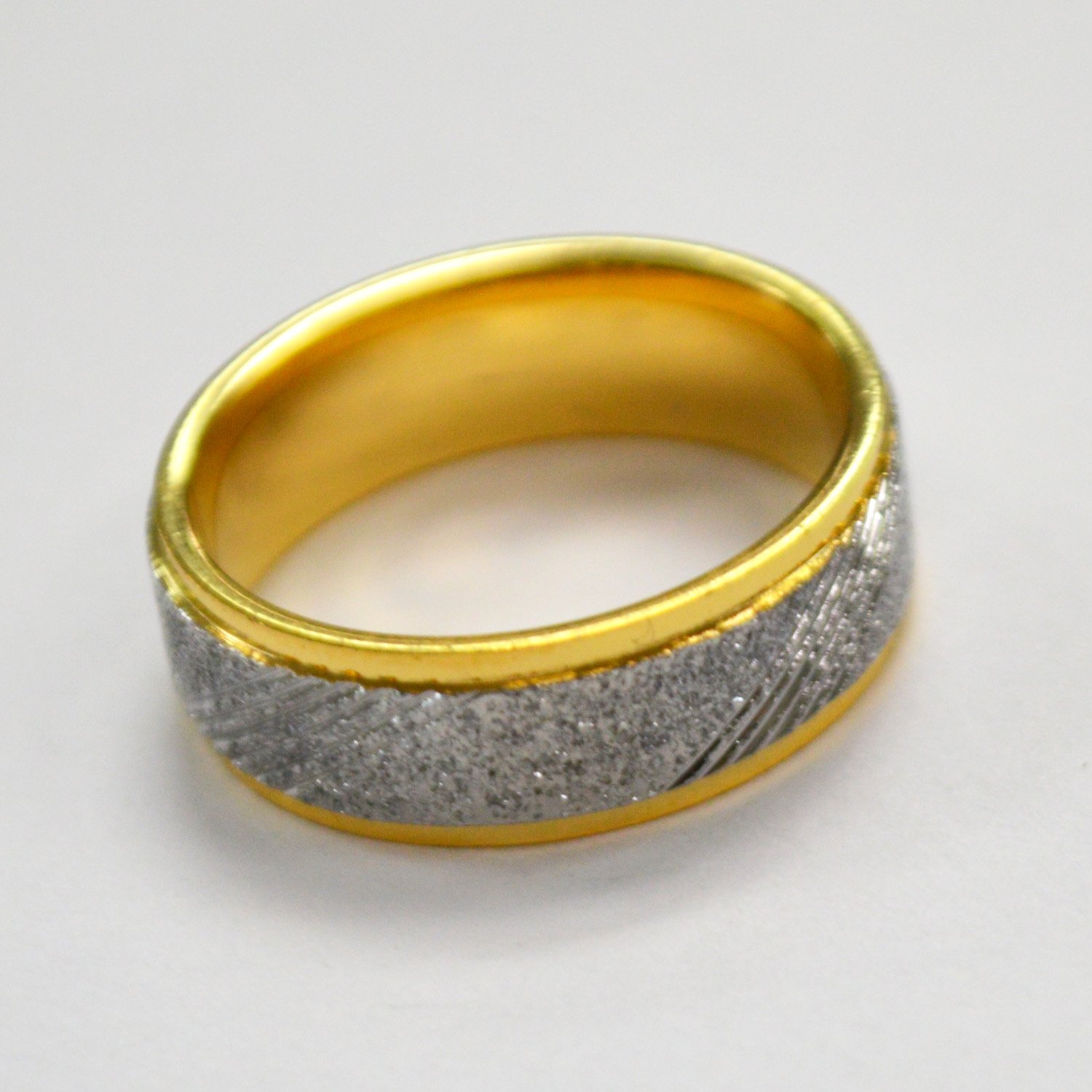 Glitter Gold IP Plated Design Ring 81-1348