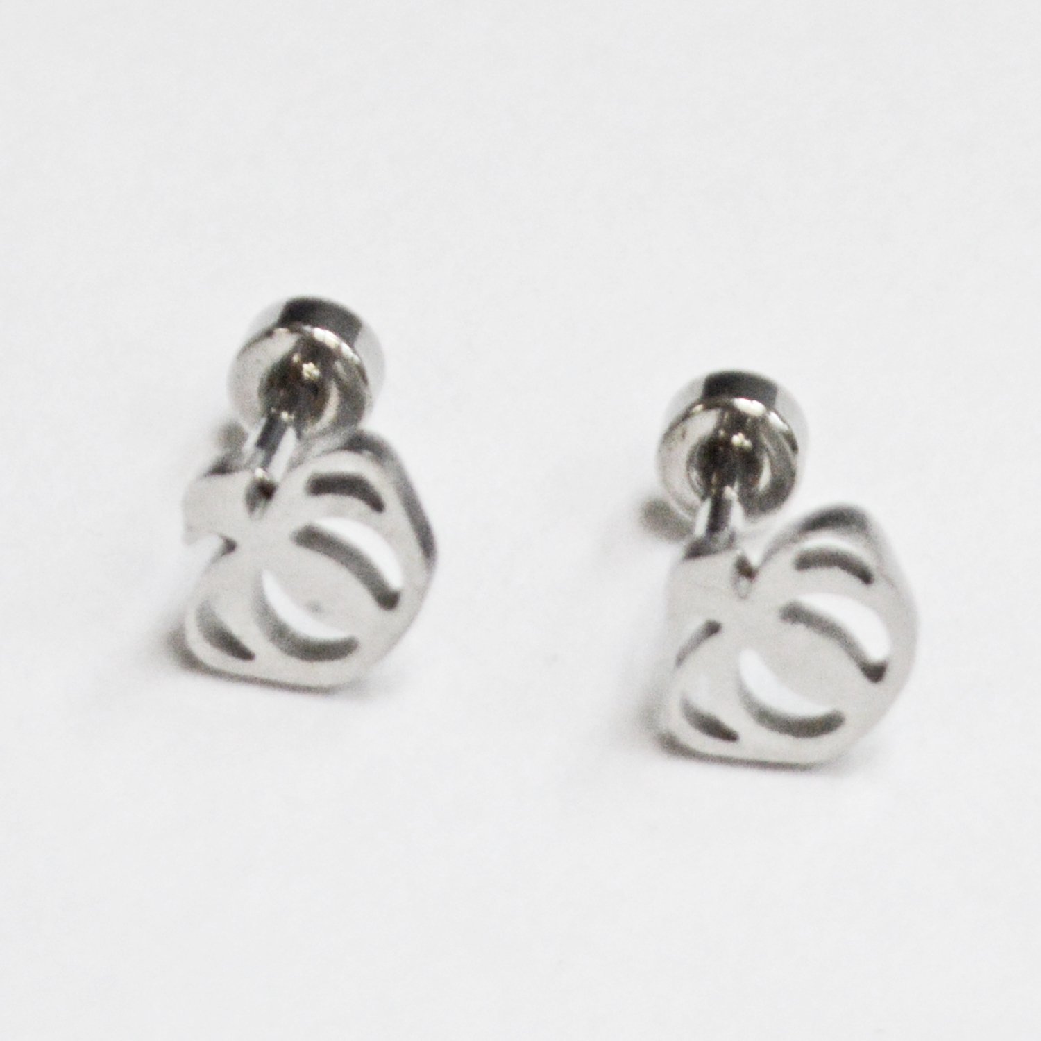 STUD EARRINGS